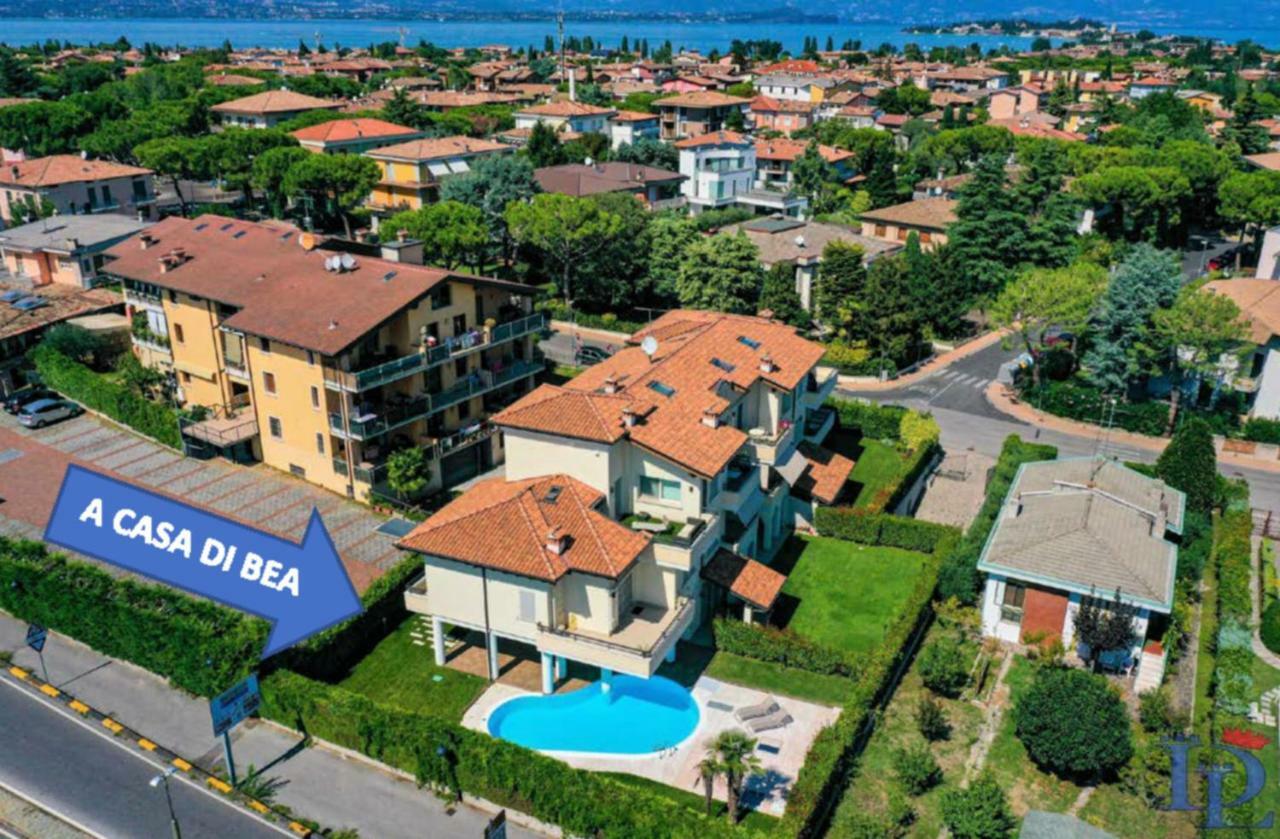 Desenzanoloft Official Partner Marriott Homes & Villas - Bea House, Sirmione With Private Garden And Share Pool Bagian luar foto