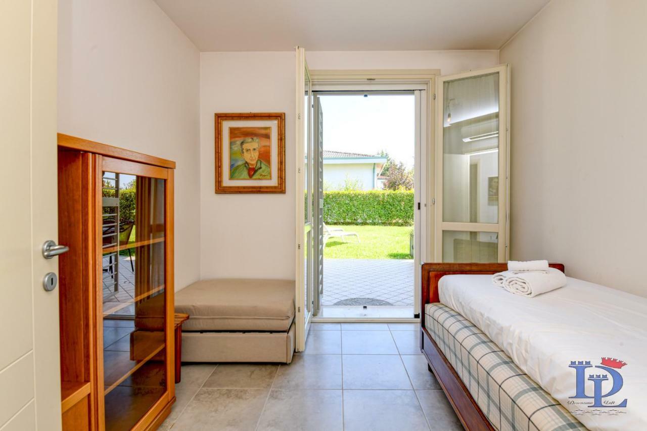 Desenzanoloft Official Partner Marriott Homes & Villas - Bea House, Sirmione With Private Garden And Share Pool Bagian luar foto
