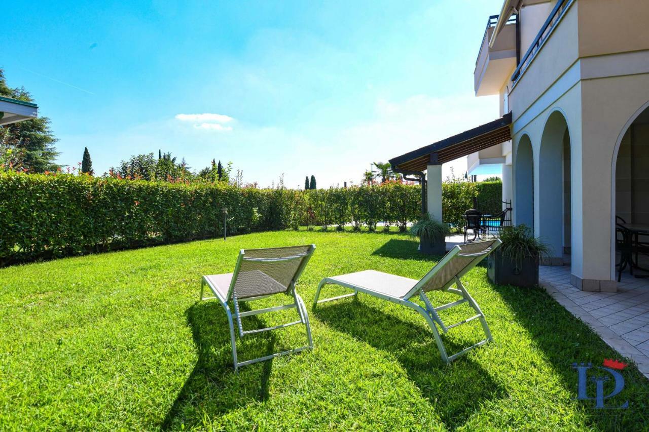 Desenzanoloft Official Partner Marriott Homes & Villas - Bea House, Sirmione With Private Garden And Share Pool Bagian luar foto