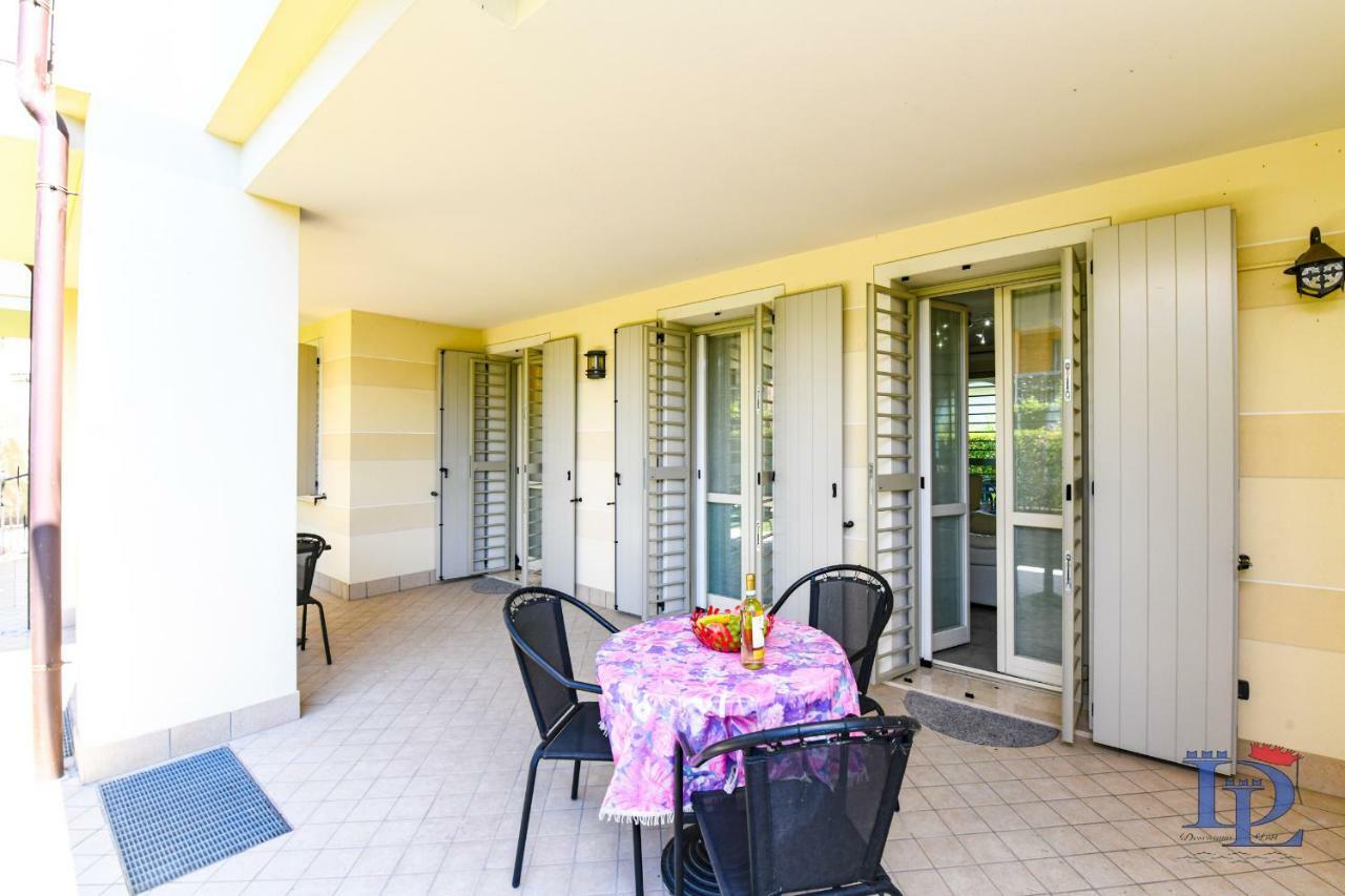 Desenzanoloft Official Partner Marriott Homes & Villas - Bea House, Sirmione With Private Garden And Share Pool Bagian luar foto