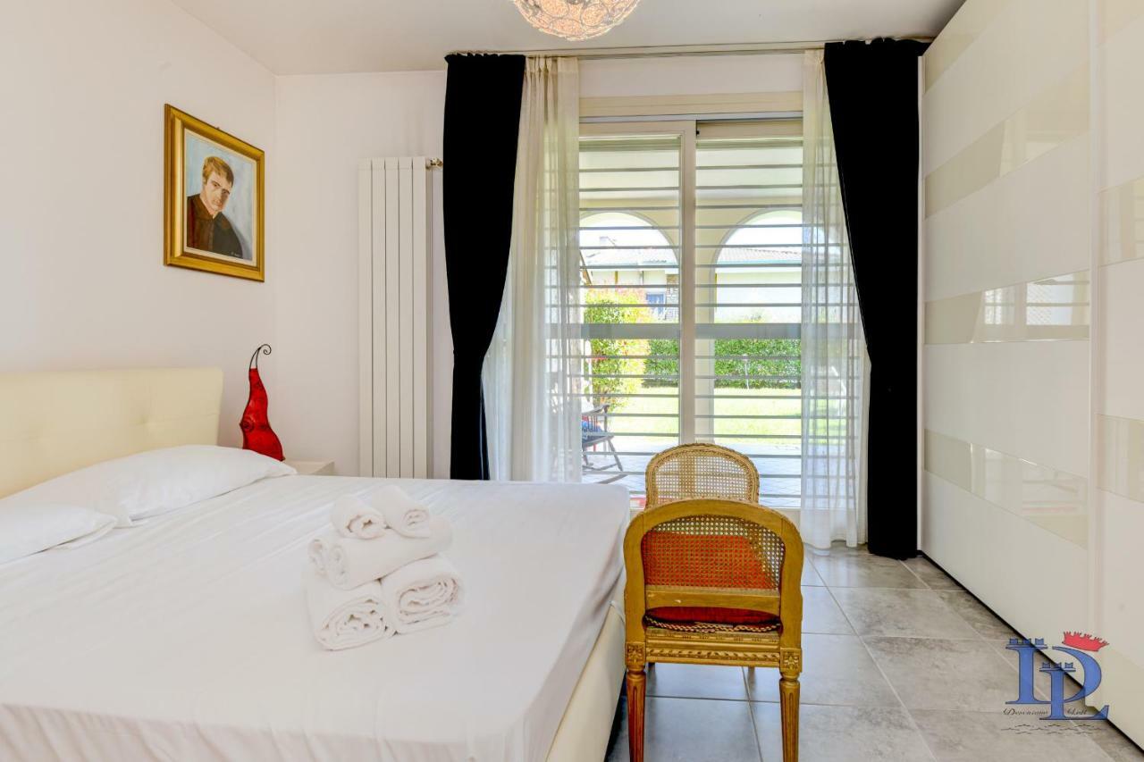 Desenzanoloft Official Partner Marriott Homes & Villas - Bea House, Sirmione With Private Garden And Share Pool Bagian luar foto
