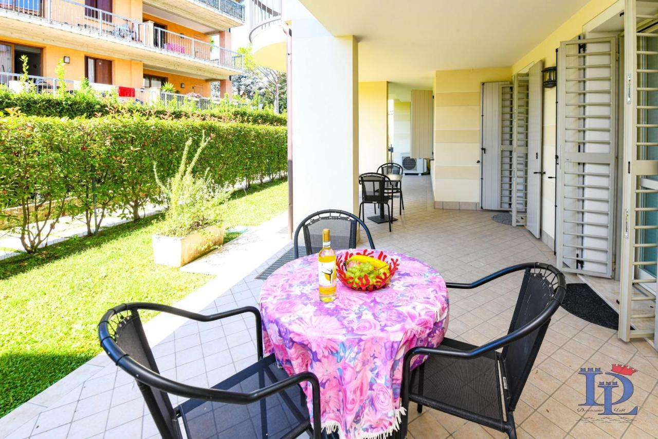 Desenzanoloft Official Partner Marriott Homes & Villas - Bea House, Sirmione With Private Garden And Share Pool Bagian luar foto
